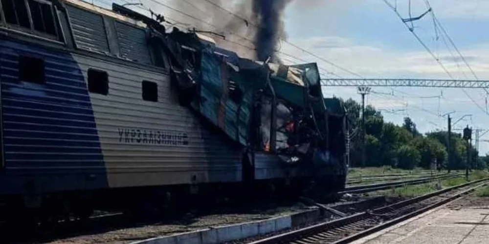 Наслідки атаки по пасажирському поїзду у Дніпропетровській області 24 липня