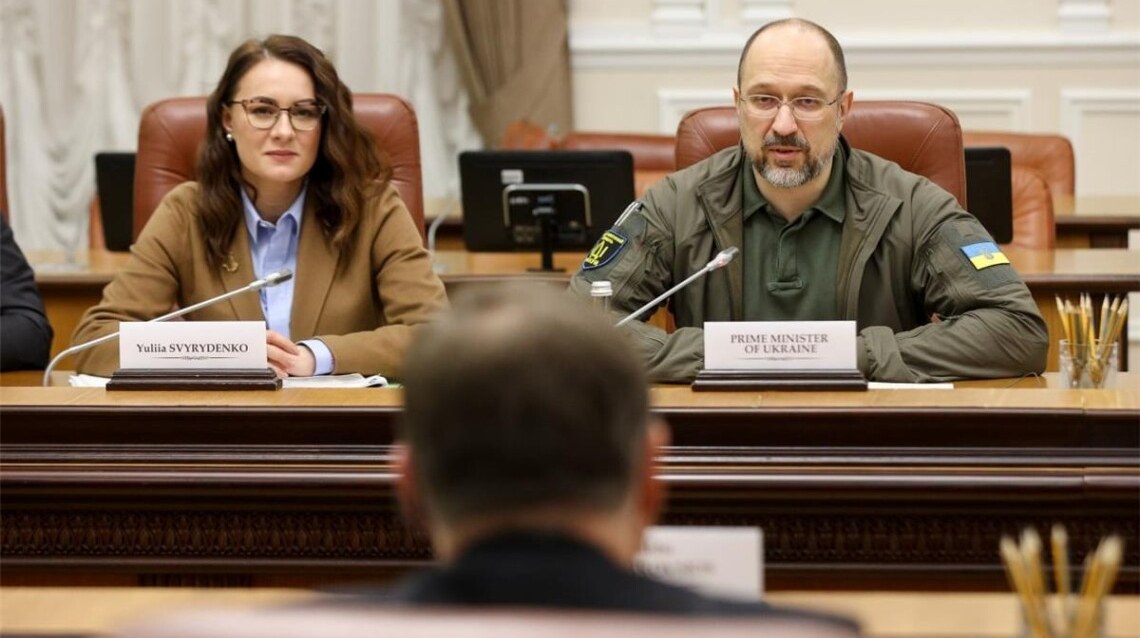 Юлія Свириденко та Денис Шмигаль у залі Верховної Ради