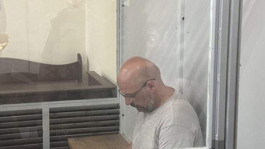 Закрите судове засідання у Солом'янському суді Києва щодо обрання запобіжного заходу підозрюваним у справі про детонацію у