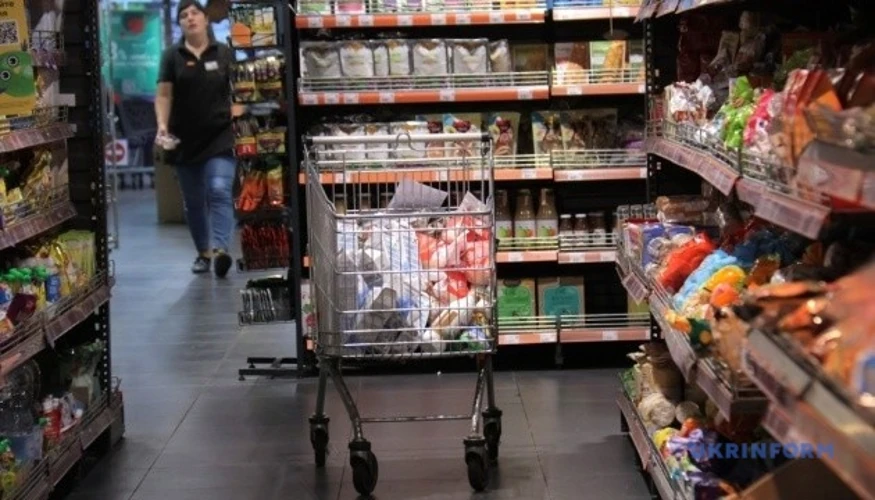 Мінагрополітики: дефіциту продуктів через російські обстріли в Україні немає