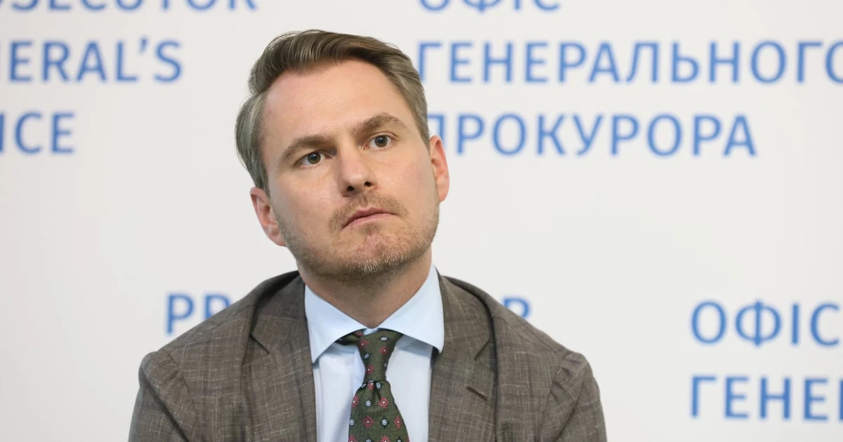 Хроніка відсторонення Кравченка: від спецоперації «Карфаген» до указу № 905/2026