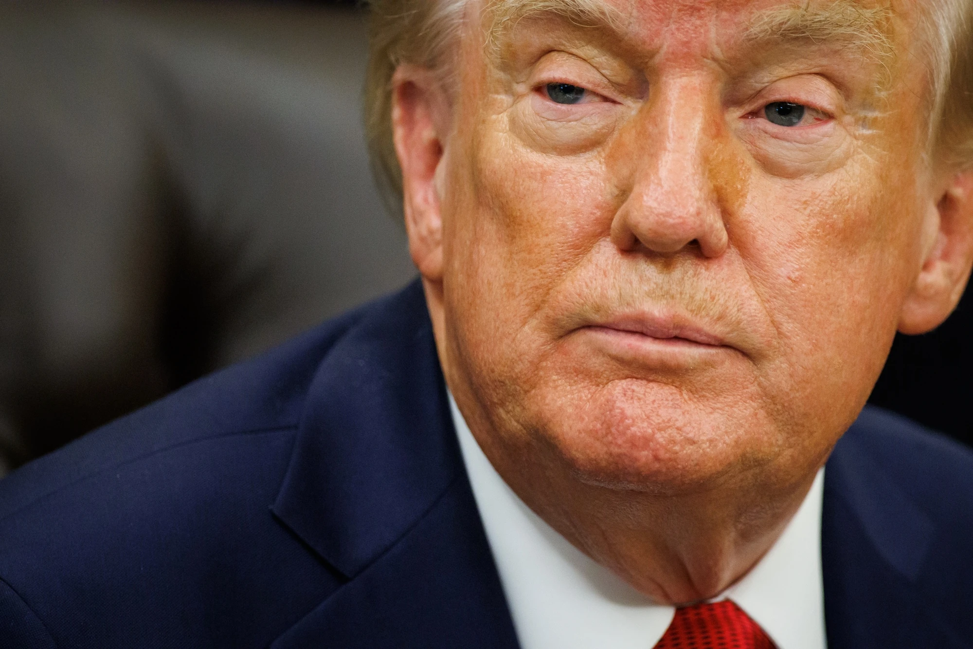 Хто подав позов проти Білого дому: ролі CNN, Politico, MS NOW і адміністрації Трампа