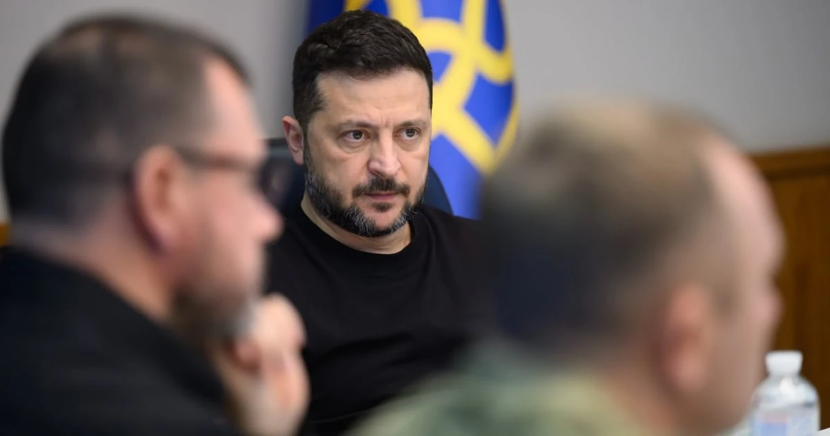 Зеленський у FT пояснив, чому удари по школах і лікарнях стосуються кожного українця